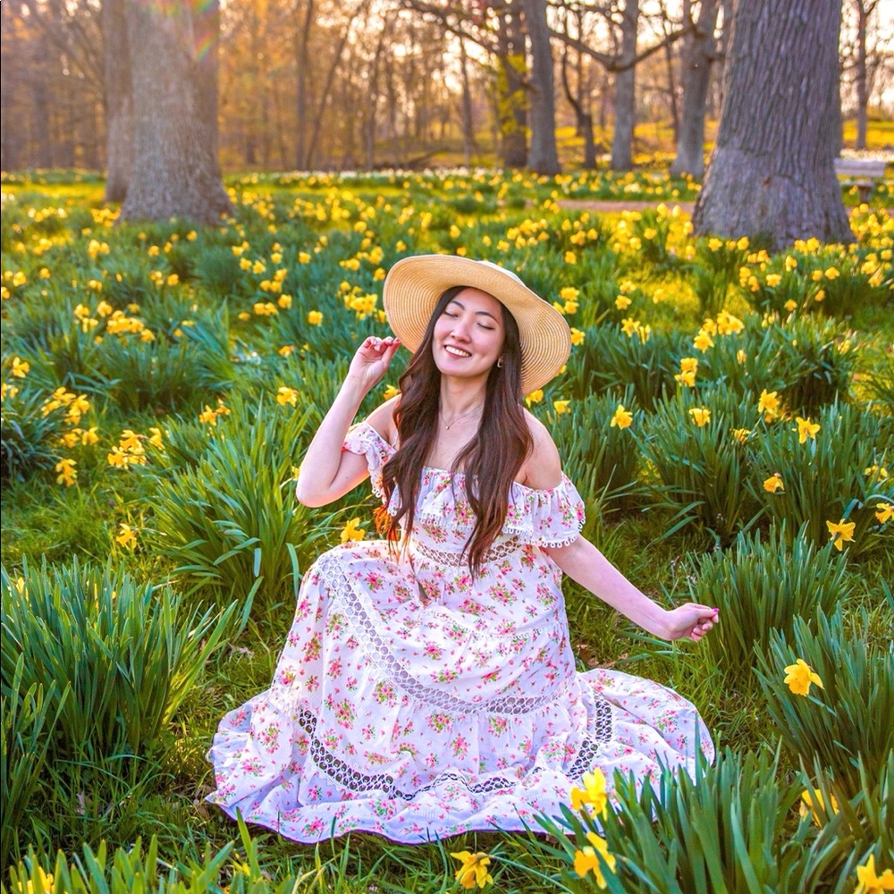 Chic Floral Maxi Dress